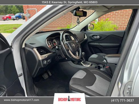 Used 2014 Jeep Cherokee Latitude image 10