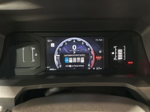 Used 2025 Toyota Tacoma SR5 image 27