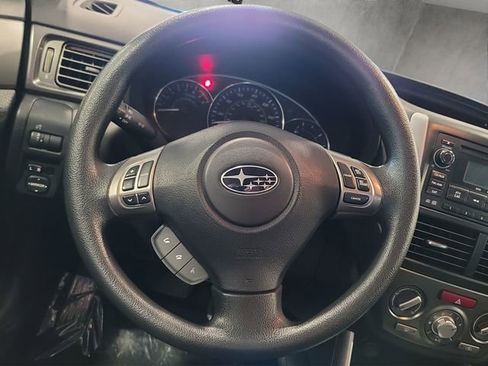 Used 2012 Subaru Forester 2.5X Premium w/ Popular Pkg 3 AWD/4WD image 23