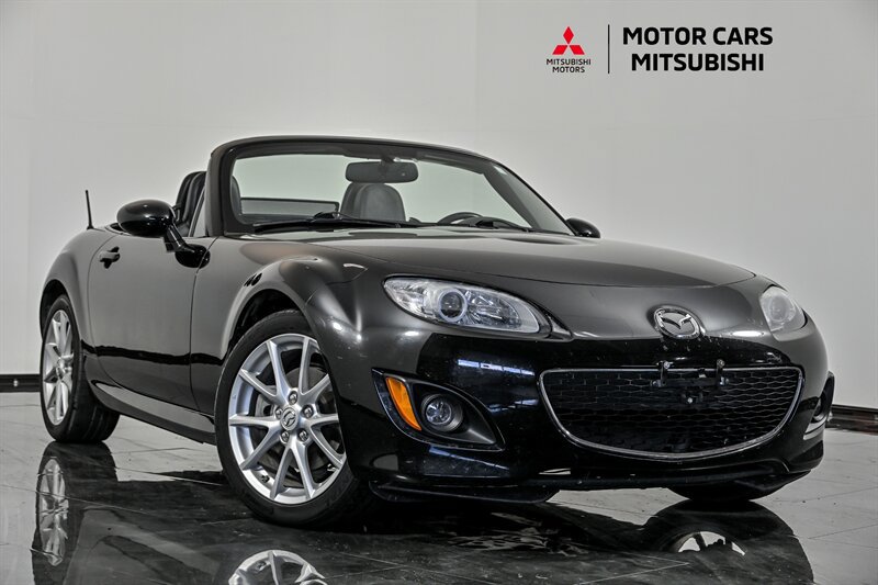 Used 2012 MAZDA MX-5 Miata Grand Touring w/ Premium Pkg RWD image 1