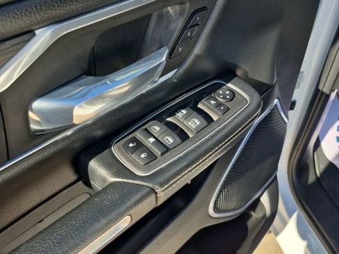 Used 2023 RAM 1500 Laramie image 14