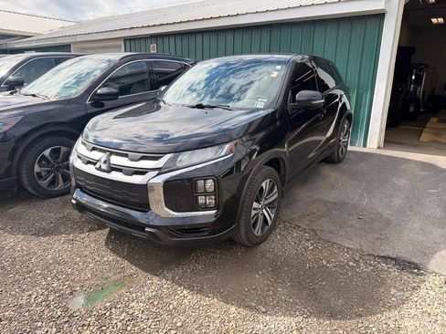 Used 2022 Mitsubishi Outlander Sport ES AWD/4WD image 1
