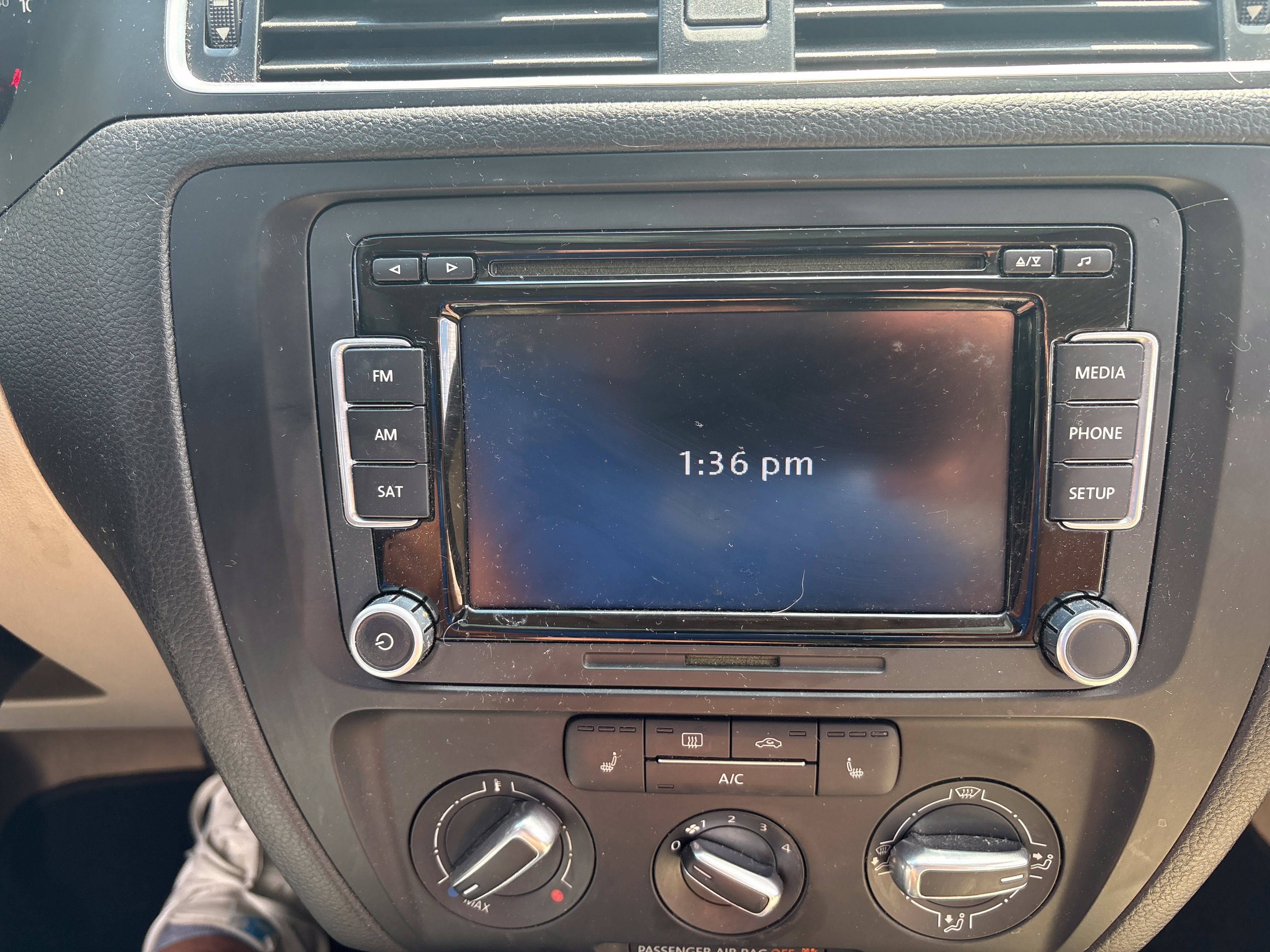 Used 2013 Volkswagen Jetta TDI FWD image 2