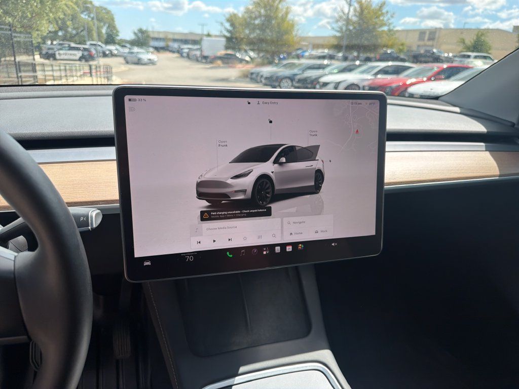 Used 2023 Tesla Model Y Long Range AWD/4WD image 25