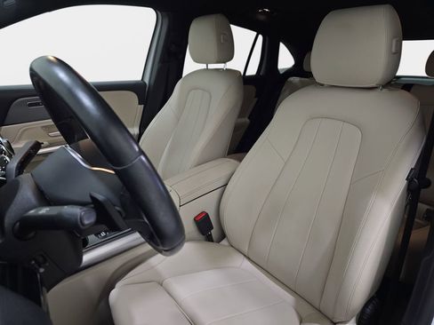 Used 2022 Mercedes-Benz GLA 250 4MATIC image 18