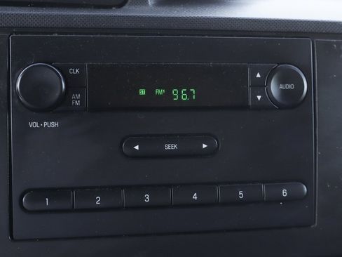 Used 2016 Ford E-350 and Econoline 350 Super Duty image 27