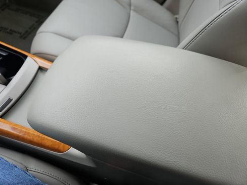 Used 2006 Toyota Avalon XLS image 21