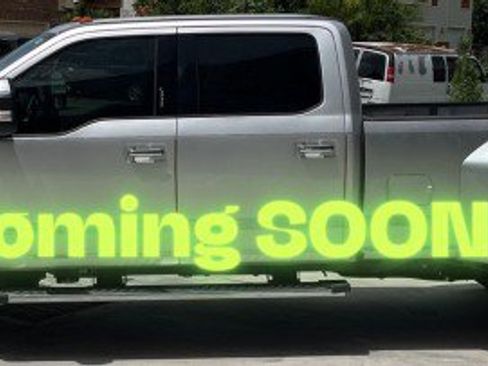 Used 2019 Ford F350 XLT w/ XLT Premium Package AWD/4WD image 4