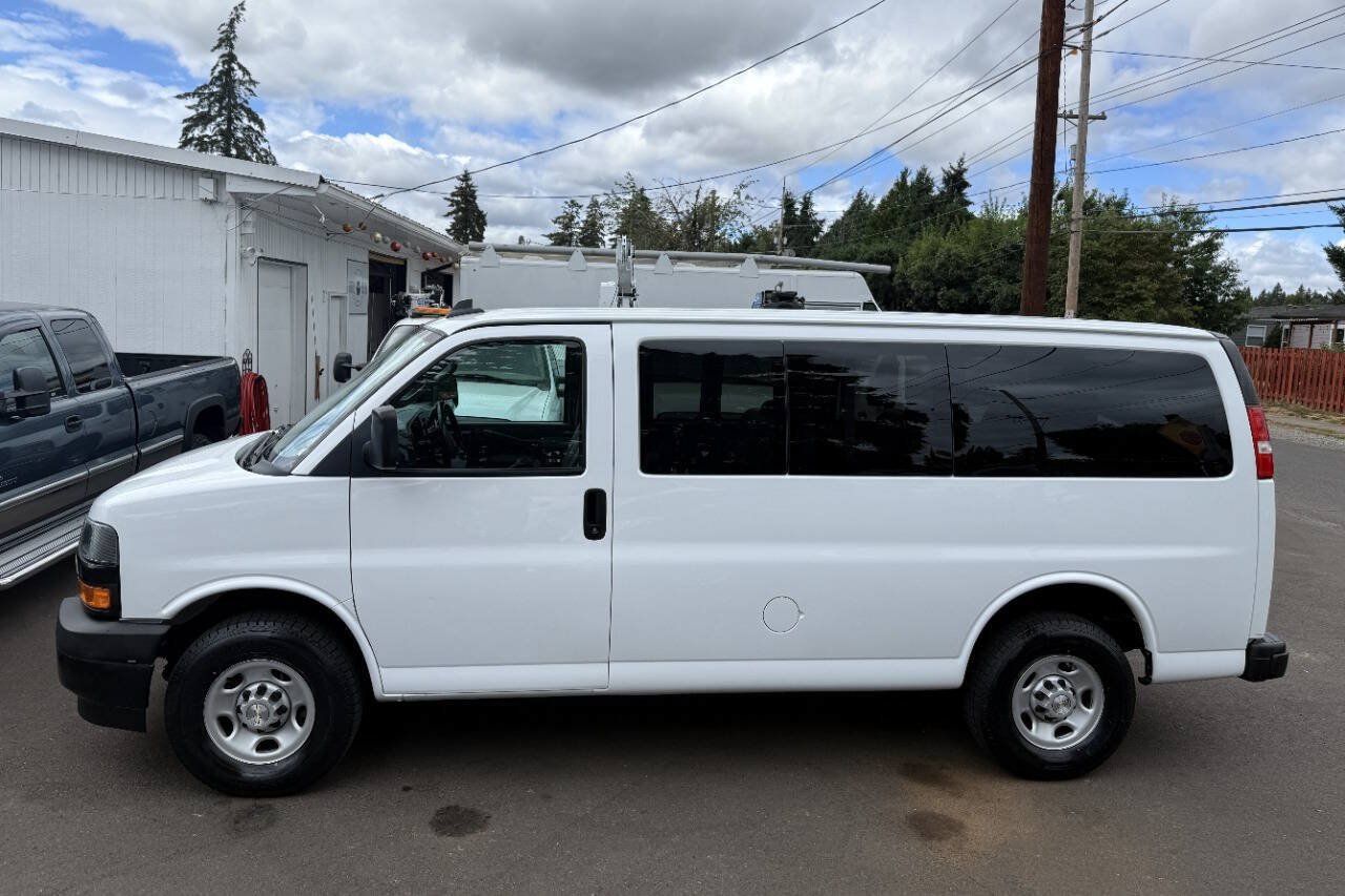 Used 2023 Chevrolet Express 3500 LS RWD image 5