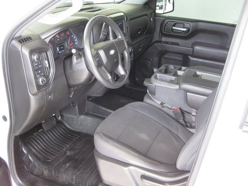Used 2019 Chevrolet Silverado 1500 W/T w/ WT Convenience Package AWD/4WD image 14