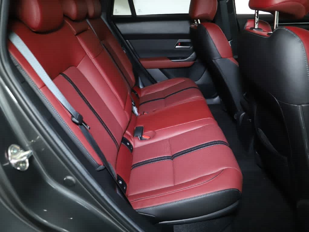 Certified 2025 MAZDA CX-50 AWD 2.5 Hybrid w/ Premium Pkg image 33