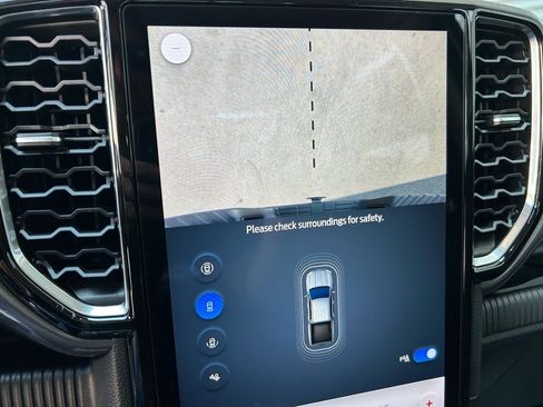 Used 2024 Ford Ranger Lariat w/ FX4 Off-Road Package image 34