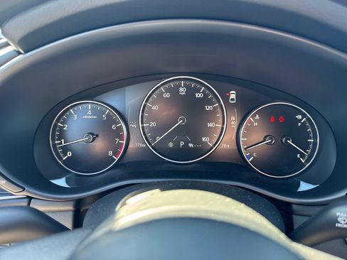 New 2026 MAZDA MAZDA3 2.5 S Hatchback FWD image 18