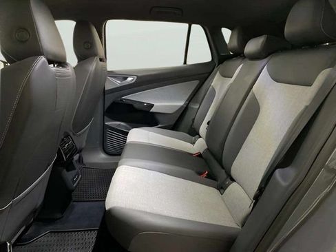 Used 2025 Volkswagen ID.4 Pro RWD image 61