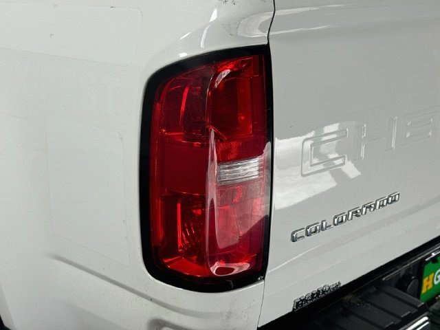 Used 2022 Chevrolet Colorado W/T RWD image 32