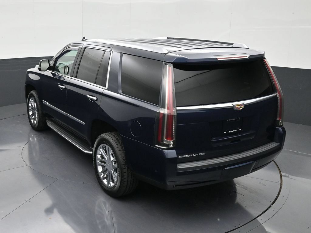 Used 2020 Cadillac Escalade 2WD image 14