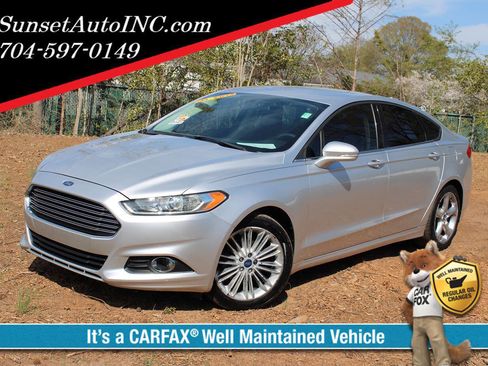 Used 2013 Ford Fusion SE image 1