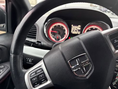 Used 2017 Dodge Grand Caravan GT image 11