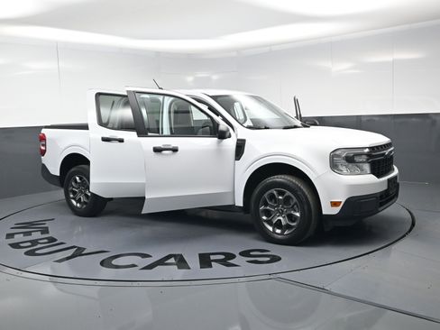 Used 2023 Ford Maverick XLT image 23