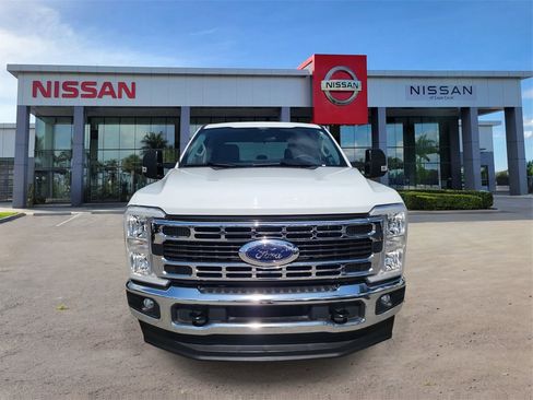 Used 2025 Ford F250 XLT image 11