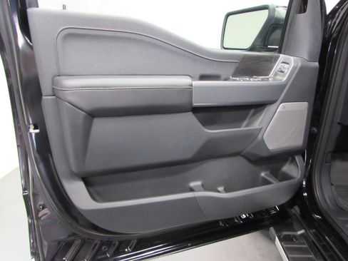 New 2025 Ford F150 Lariat w/ Equipment Group 501A Mid image 12