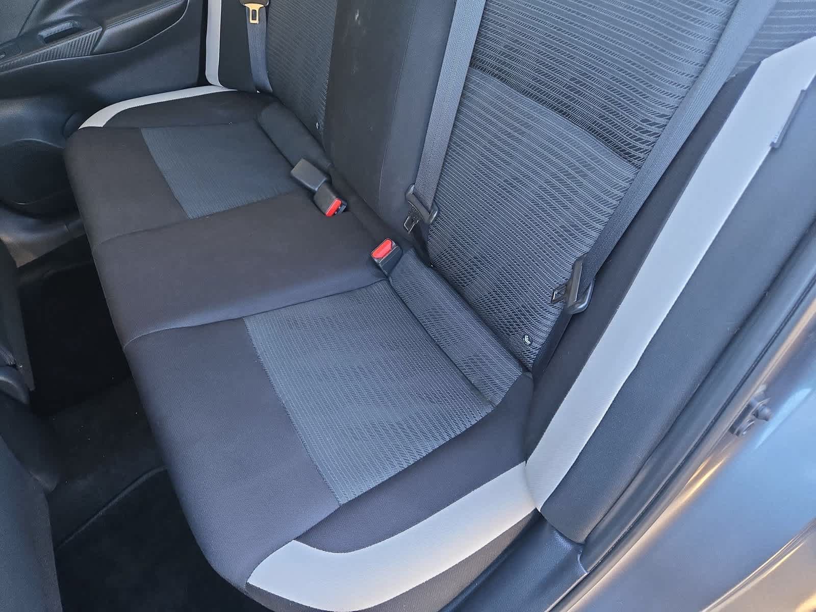 Used 2020 Nissan Versa SV FWD image 19