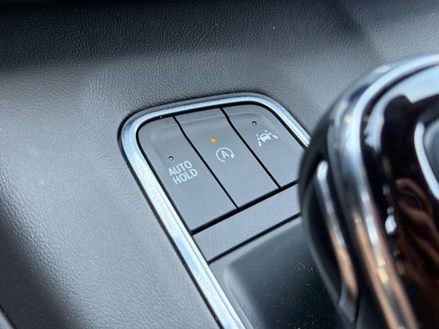 Certified 2023 Cadillac Escalade Sport AWD/4WD image 18