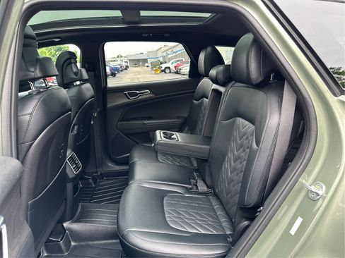 Used 2023 Kia Sportage X-Pro AWD/4WD image 10