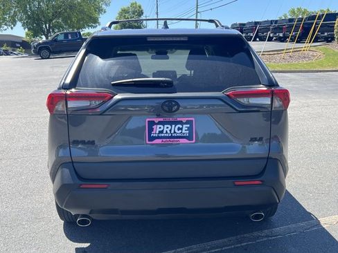 Used 2023 Toyota RAV4 XLE w/ Convenience Package image 6