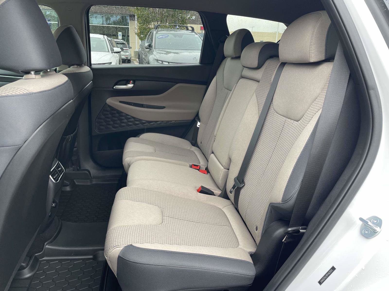 Certified 2023 Hyundai Santa Fe SEL w/ Winter Weather Package FWD image 3