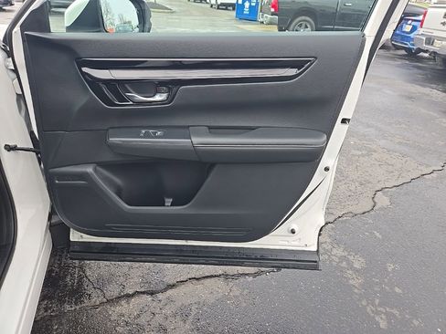 Certified 2024 Honda CR-V EX-L image 32