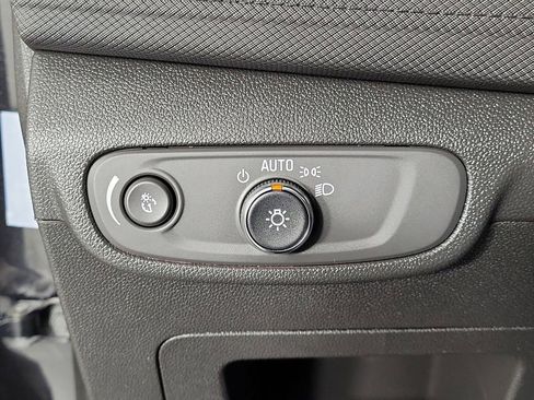 Used 2025 Chevrolet TrailBlazer LT image 29