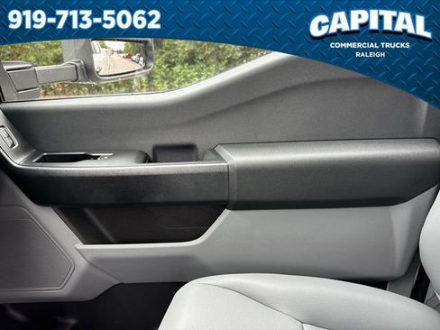 New 2025 Ford F250 XL w/ XL Chrome Package image 28