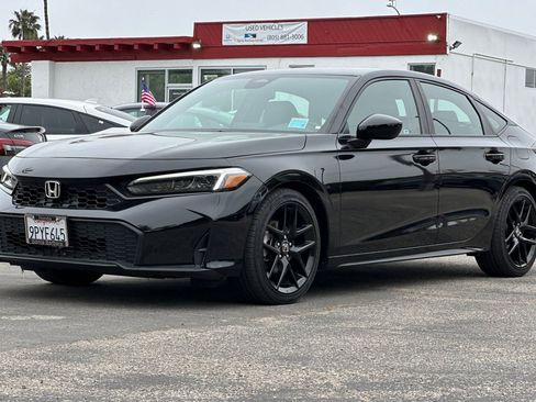 Used 2025 Honda Civic Sport image 8