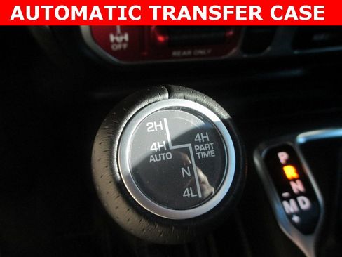 Used 2024 Jeep Gladiator Mojave image 24