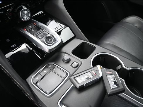 Used 2023 Acura MDX SH-AWD w/ Advance Package image 5