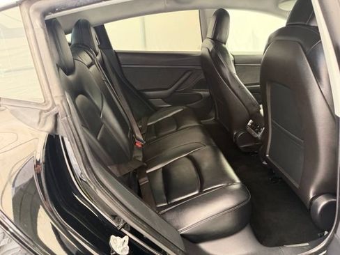 Used 2020 Tesla Model 3 Standard Range Plus RWD image 23