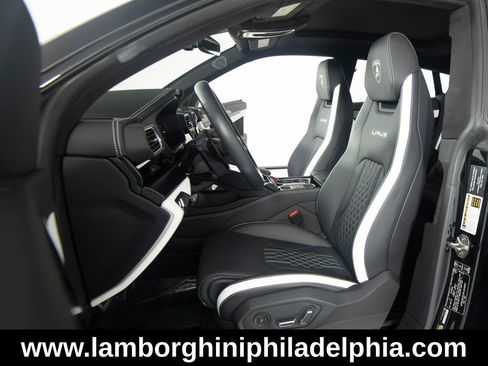 Used 2023 Lamborghini Urus S AWD/4WD image 40