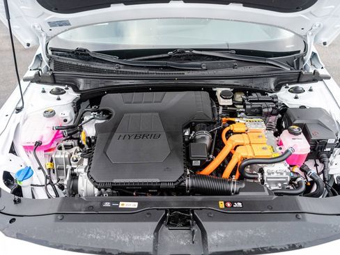 Certified 2025 Hyundai Elantra Blue image 18