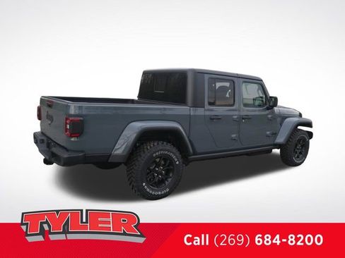 New 2026 Jeep Gladiator Sport AWD/4WD image 8