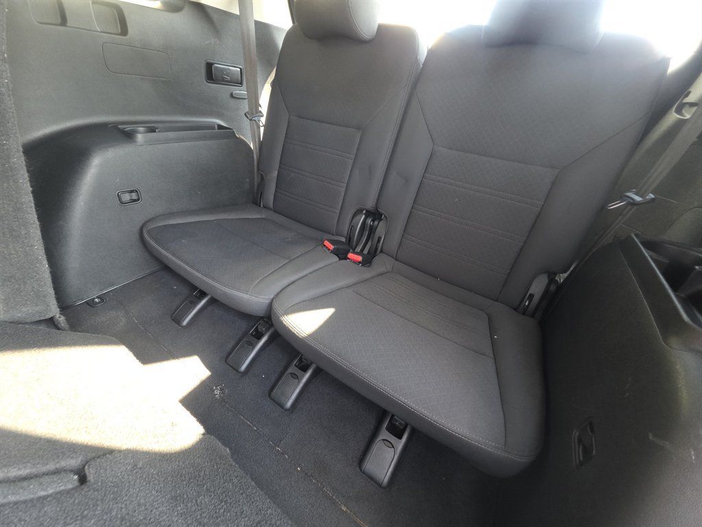 Used 2020 Kia Sorento L FWD image 7