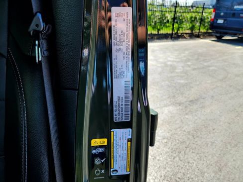 Used 2022 Jeep Wrangler Unlimited Sahara w/ Cold Weather Group image 32