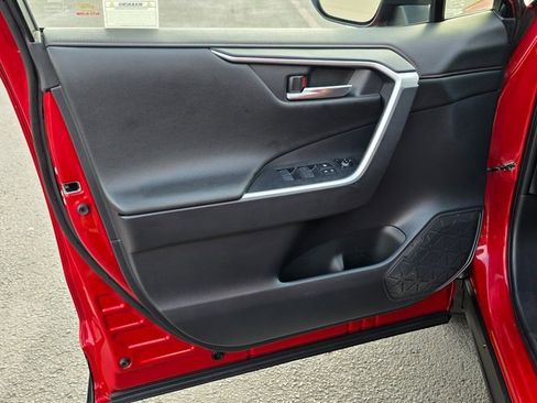 Used 2022 Toyota RAV4 XSE image 29