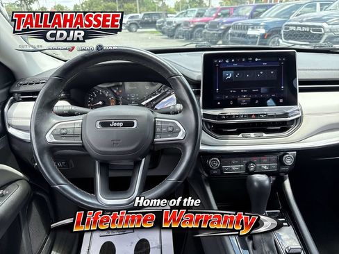 Used 2022 Jeep Compass Limited AWD/4WD image 29