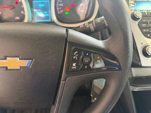 Used 2016 Chevrolet Equinox LS FWD image 41