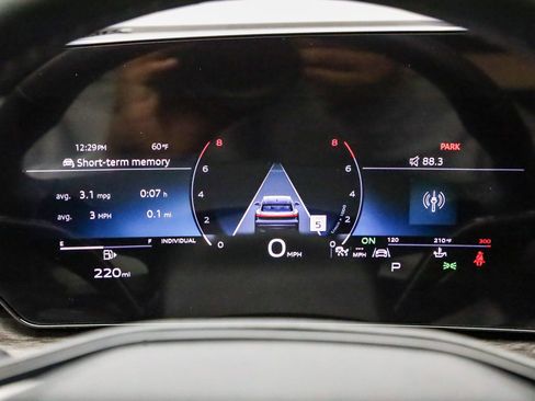 Certified 2025 Audi Q5 Premium Plus w/ Premium Plus image 25