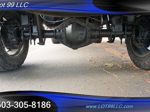 Used 2014 GMC Sierra 2500 SLT w/ SLT Convenience Package AWD/4WD image 31