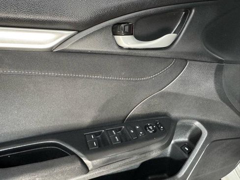 Used 2017 Honda Civic EX image 12