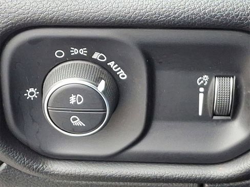 Used 2024 RAM 2500 Big Horn image 23