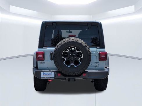 Used 2023 Jeep Wrangler Unlimited Rubicon w/ Dual Top Group AWD/4WD image 10
